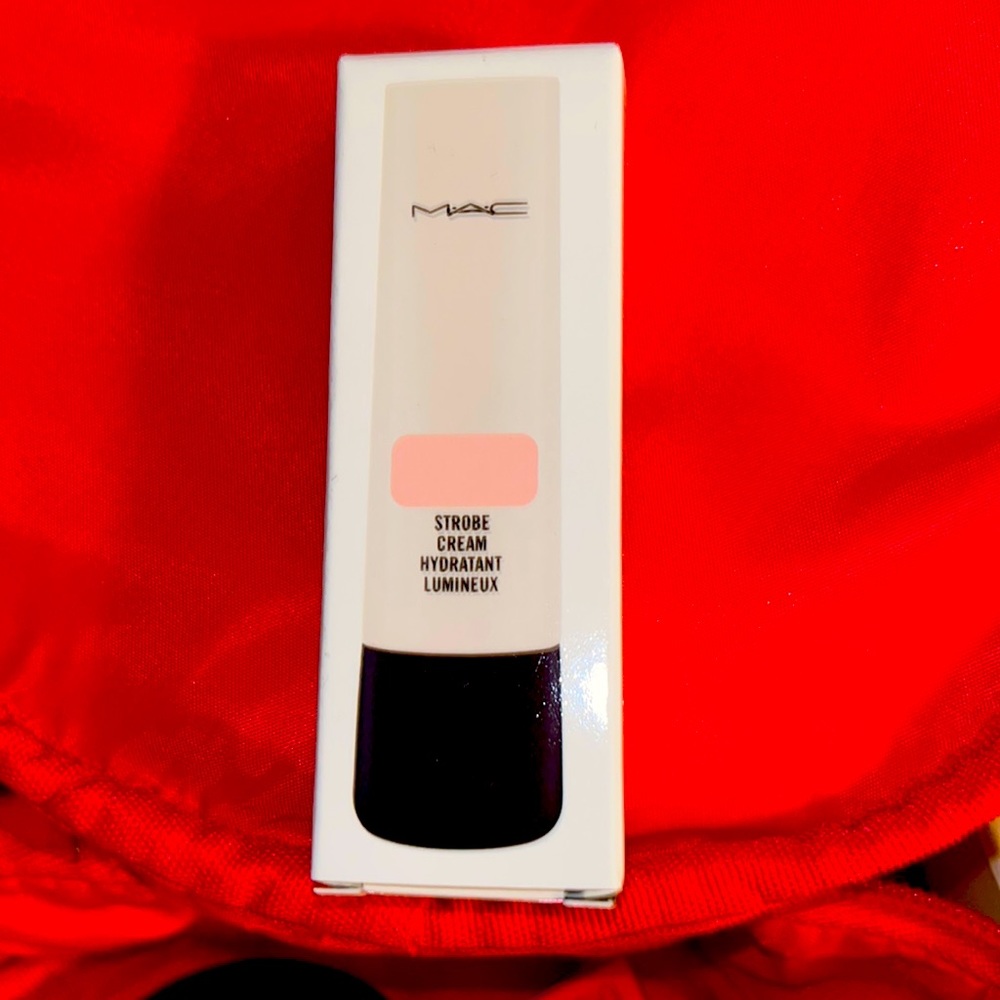 MAC Strobe Cream
